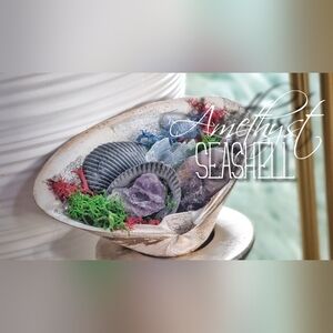 Amethyst Crystal & Artificial Moss in Seashell